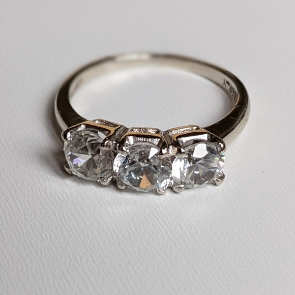 💎SOLD 14K Gold Trinity Ring 3 Carat Zirconia - Picture 3 of 5